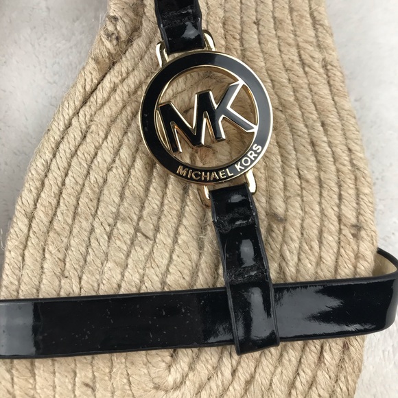 Michael Kors sandals - Picture 1 of 6